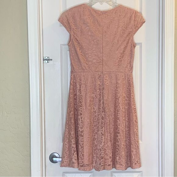 Muadress Pale Pink with lace overlay Dress Size Large - Picture 11 of 11